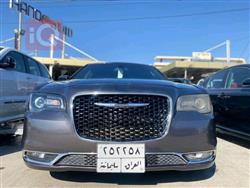 کرایسلەر 300